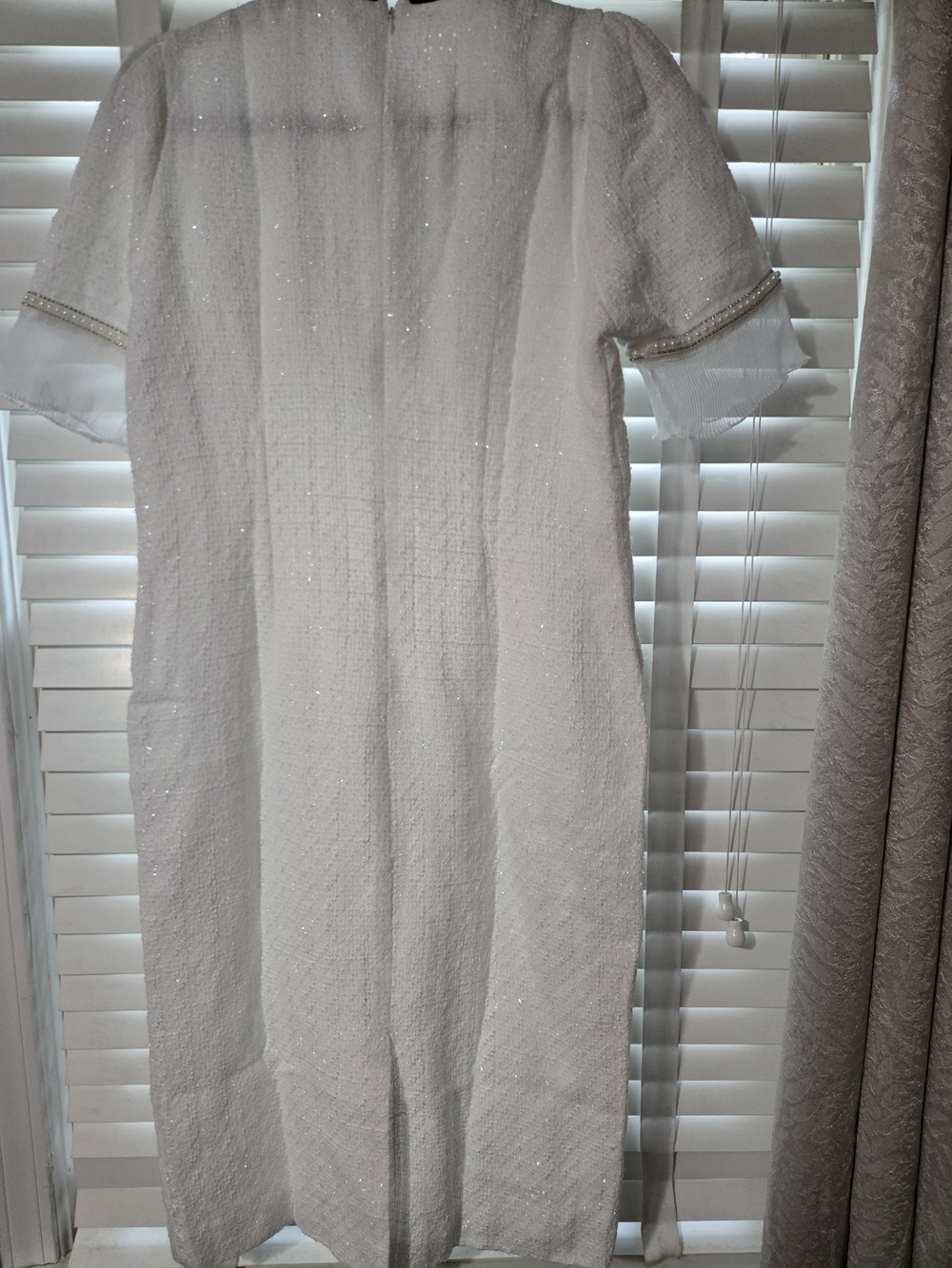 NWOT Elegant White Tweed Midi Dress with Black Ribbon Detail and Pearl Trim - Picture 7 of 7